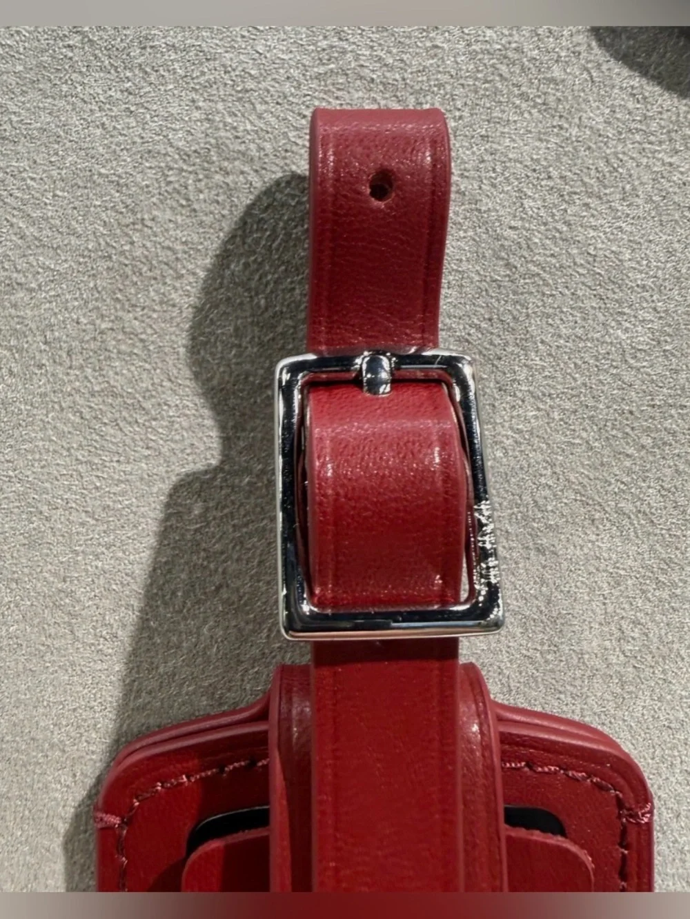 NEW Tumi 3.625” x 2.25” Leather Luggage Name Tag w/ Buckle - OXBLOOD